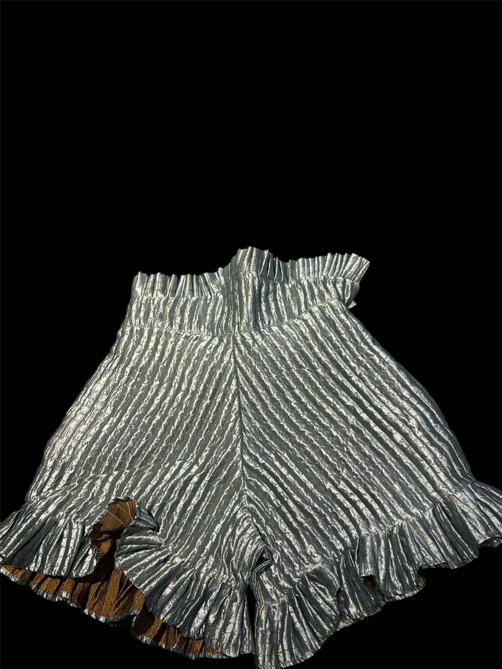 TB Bespoke Runway high waisted  Quilted Ribbed shorts Size M/L